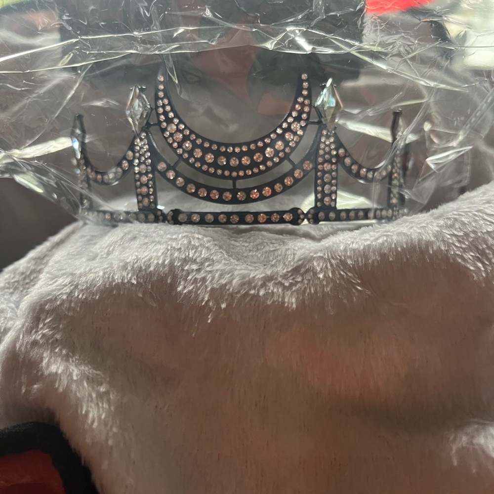 Nyktos’s Crown- Inspired by A Light in the Flame